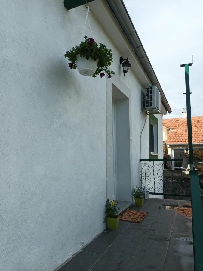 Holiday House Ana 斯克拉丁 外观 照片
